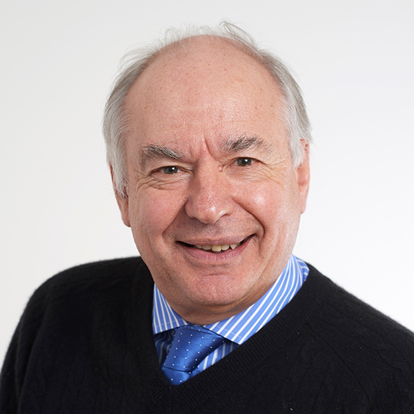 Dr Bob McIntosh CBE